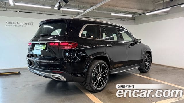 Mercedes-Benz GLS-Class — фото 1