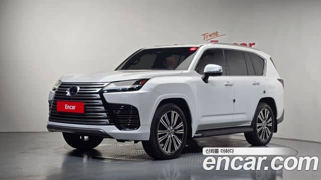 Lexus LX