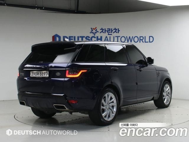 Land Rover Range Rover Sport — фото 1