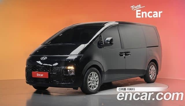 Hyundai Staria
