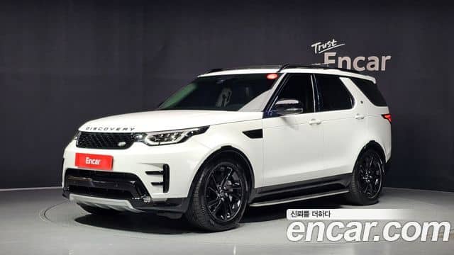 Land Rover Discovery 5