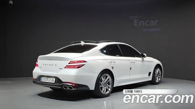 Genesis G70