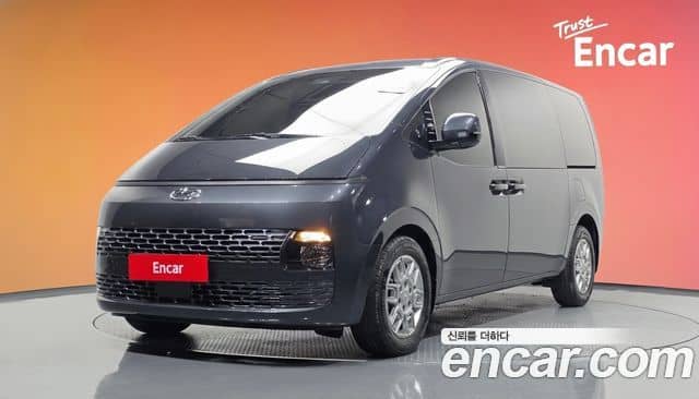 Hyundai Staria