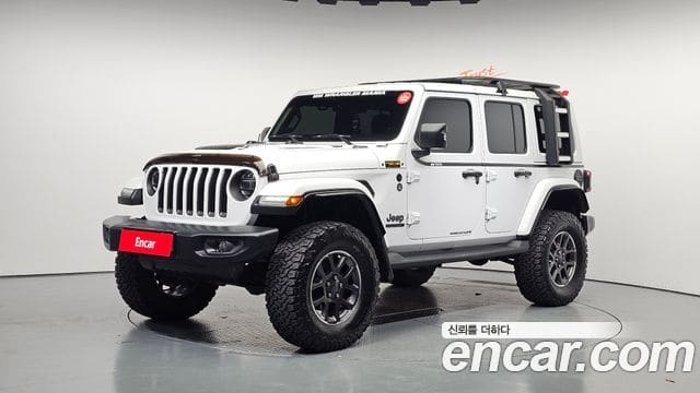 Jeep Wrangler — фото 1