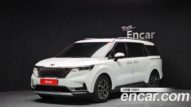 Kia Carnival — фото 1