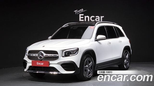 Mercedes-Benz GLB-Class — фото 1