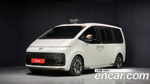 Hyundai Staria — фото 1
