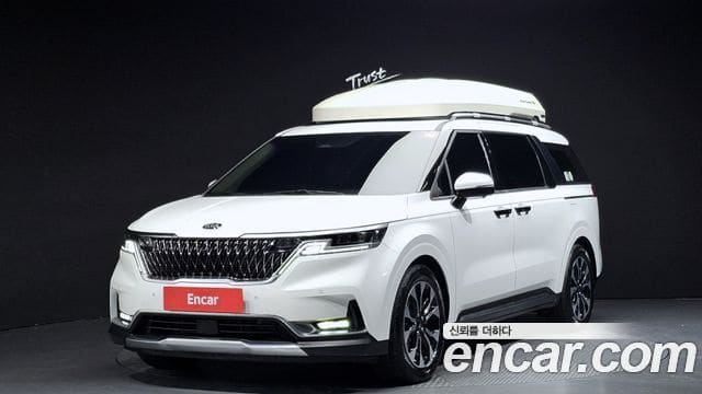 Kia Carnival — фото 1