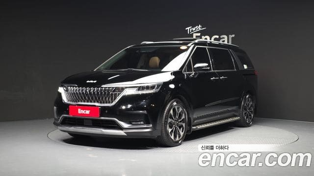 Kia Carnival — фото 1