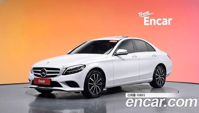 Mercedes-Benz C-Class — фото 1