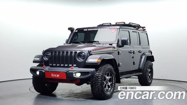 Jeep Wrangler — фото 1
