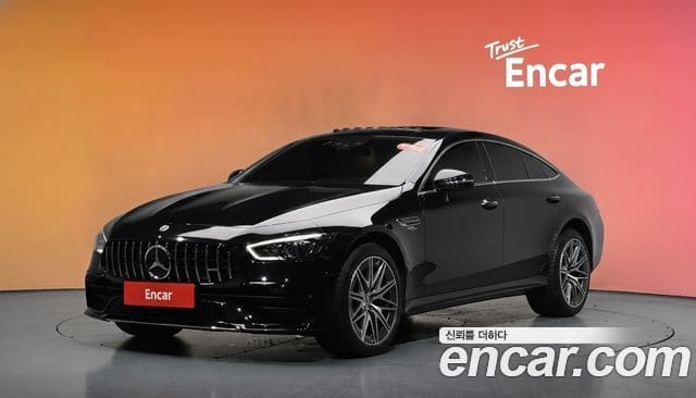 Mercedes-Benz AMG GT — фото 1