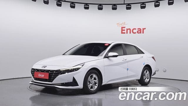 Hyundai Avante — фото 1