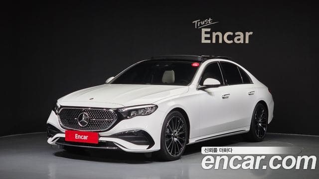 Mercedes-Benz E-Class — фото 1