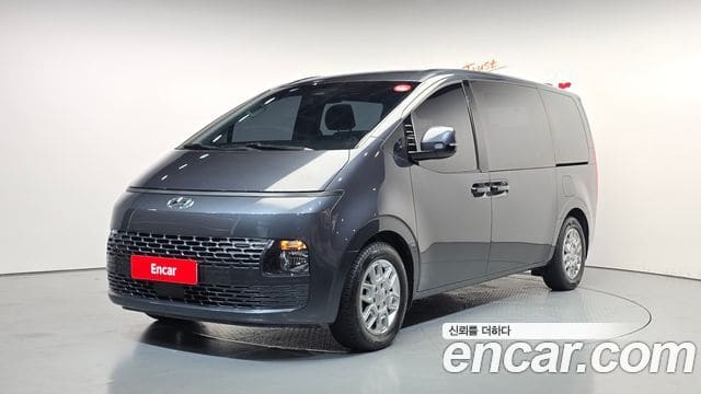 Hyundai Staria — фото 1