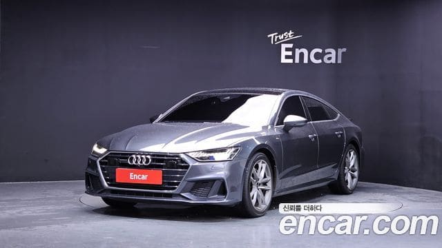 Audi A7 — фото 1