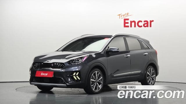 Kia Niro — фото 1