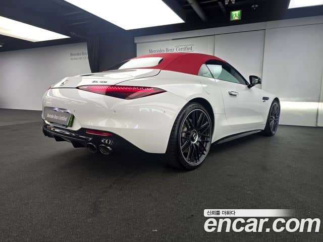Mercedes-Benz SL-Class