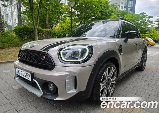 Mini Cooper SD Countryman — фото 1
