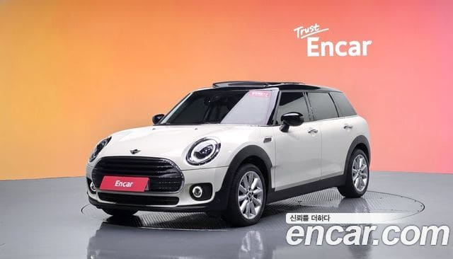 Mini Cooper Clubman — фото 1