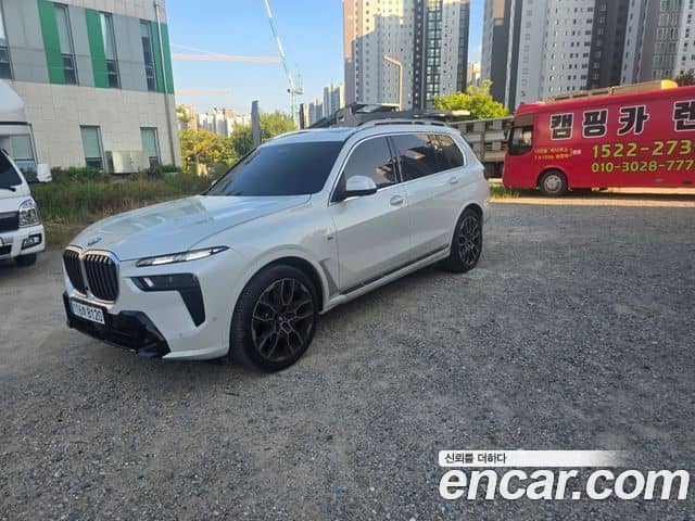 BMW X7