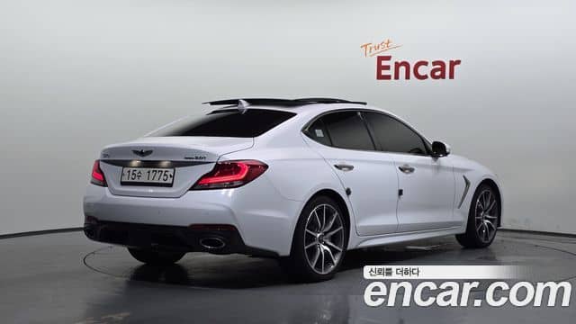 Genesis G70