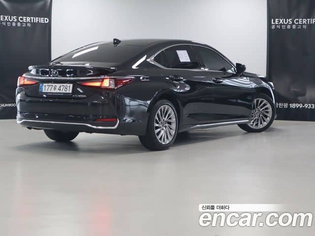 Lexus ES300h