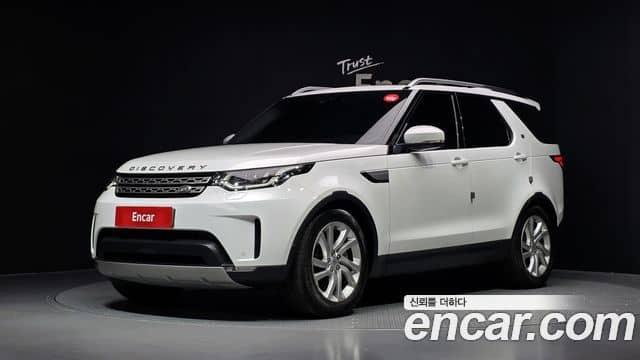Land Rover Discovery 5