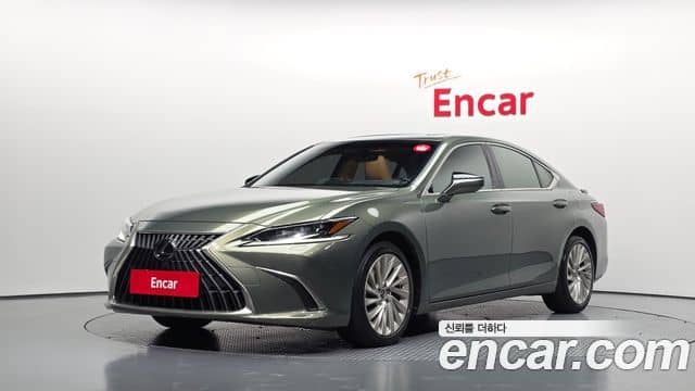 Lexus ES300h