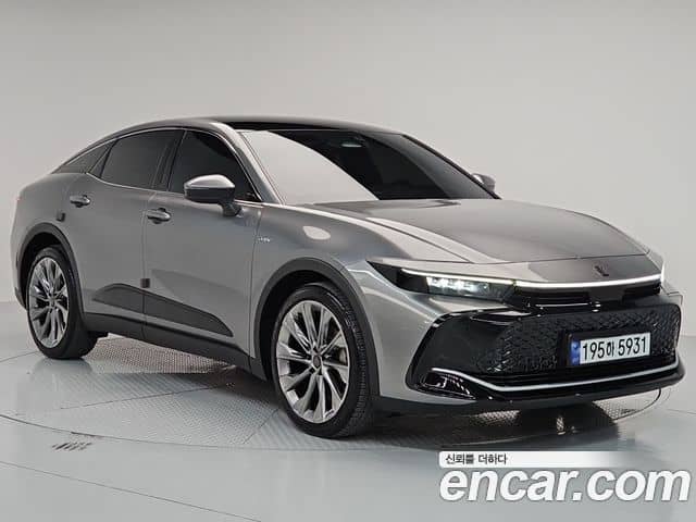 Toyota Crown Crossover