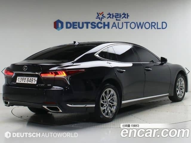 Lexus LS500