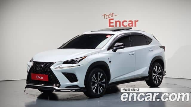 Lexus NX300