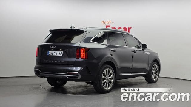 Kia Sorento — фото 1