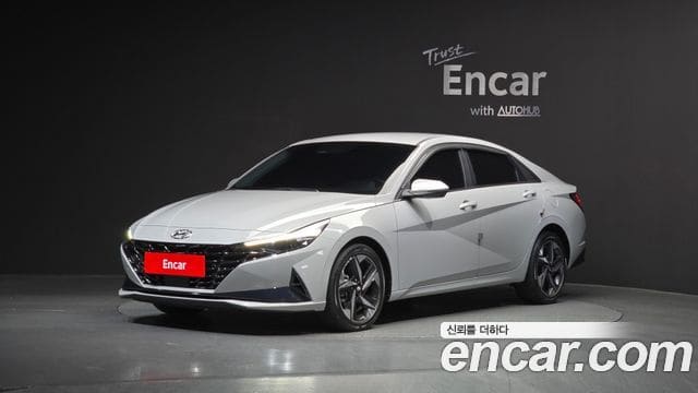 Hyundai Avante — фото 1