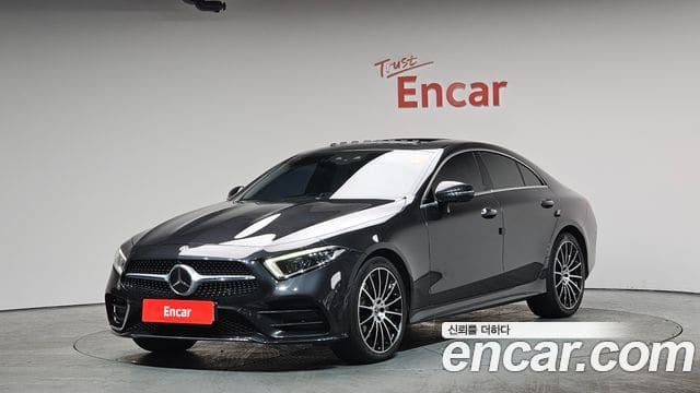 Mercedes-Benz CLS-Class — фото 1