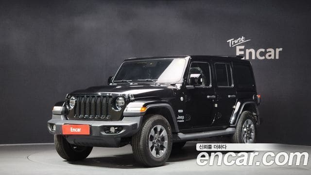 Jeep Wrangler — фото 1