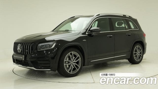 Mercedes-Benz GLB-Class — фото 1