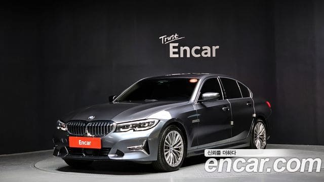BMW 3 Series — фото 1