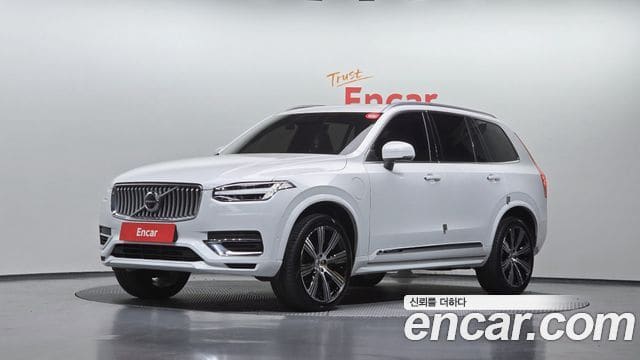 Volvo XC90 — фото 1