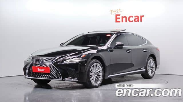 Lexus LS500h