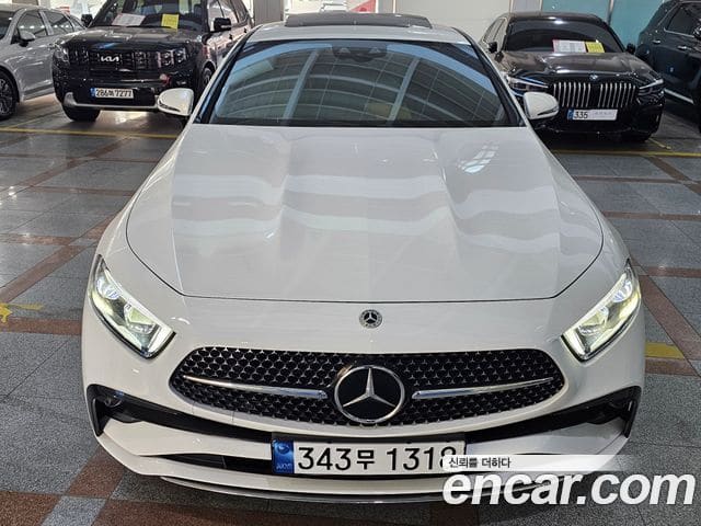 Mercedes-Benz CLS-Class — фото 1