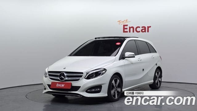 Mercedes-Benz B-Class — фото 1
