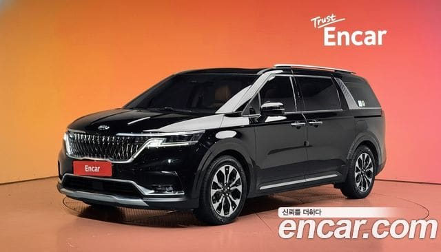 Kia Carnival — фото 1