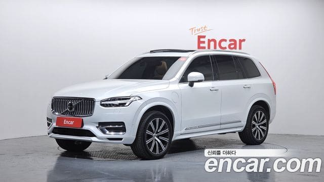 Volvo XC90 — фото 1