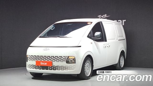 Hyundai Staria — фото 1