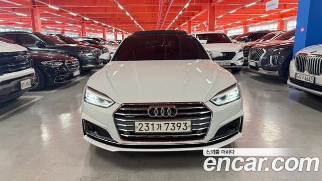 Audi A5 — фото 1