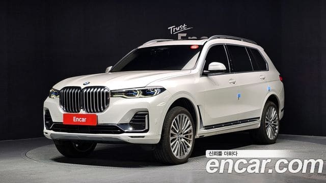 BMW X7 — фото 1