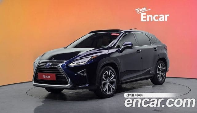 Lexus RX450h — фото 1