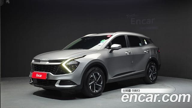 Kia Sportage — фото 1
