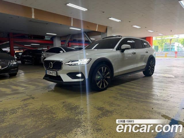 Volvo V60 Cross Country